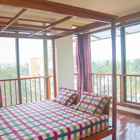 Gulmohar - Luxurious Penthouse Family Rooms Kolhapur Exterior foto