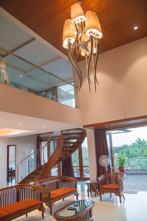 Gulmohar - Luxurious Penthouse Family Rooms Kolhapur Exterior foto