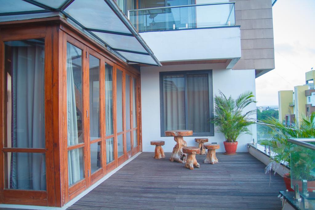 Gulmohar - Luxurious Penthouse Family Rooms Kolhapur Exterior foto