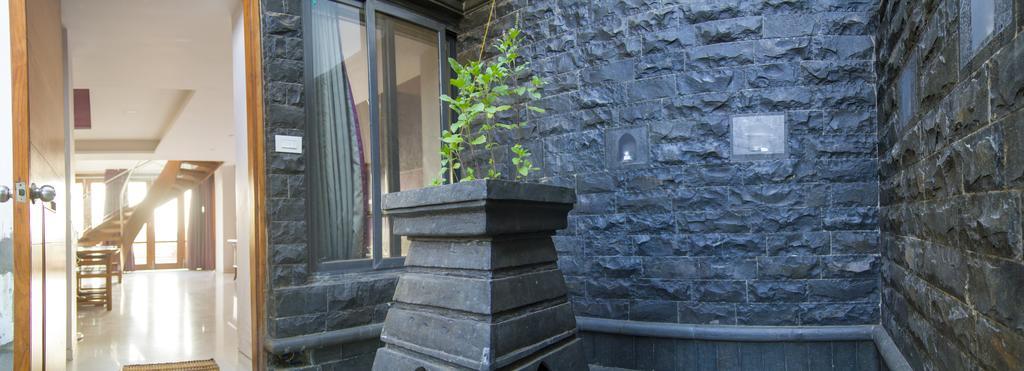 Gulmohar - Luxurious Penthouse Family Rooms Kolhapur Exterior foto